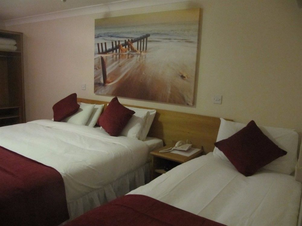 โรงแรมโอลด์ฮอลล์ เคสเตอร์-ออน-ซี ภายนอก รูปภาพ